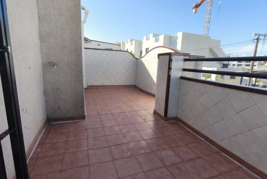 FOTO-14-BALCON-TERRAZA-2-1110x623